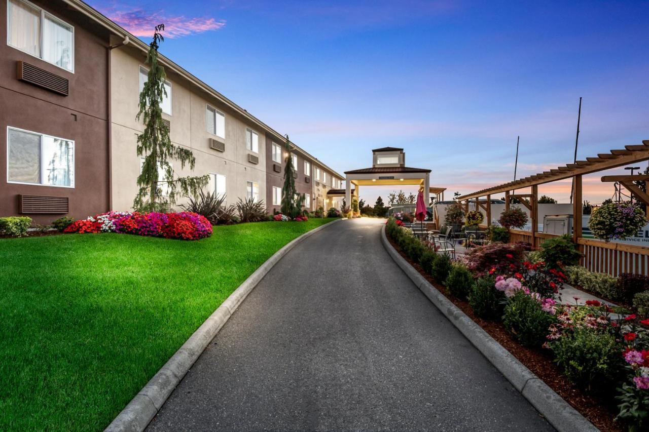 Red Lion Inn & Suites Sequim At Olympic National Park Exterior foto