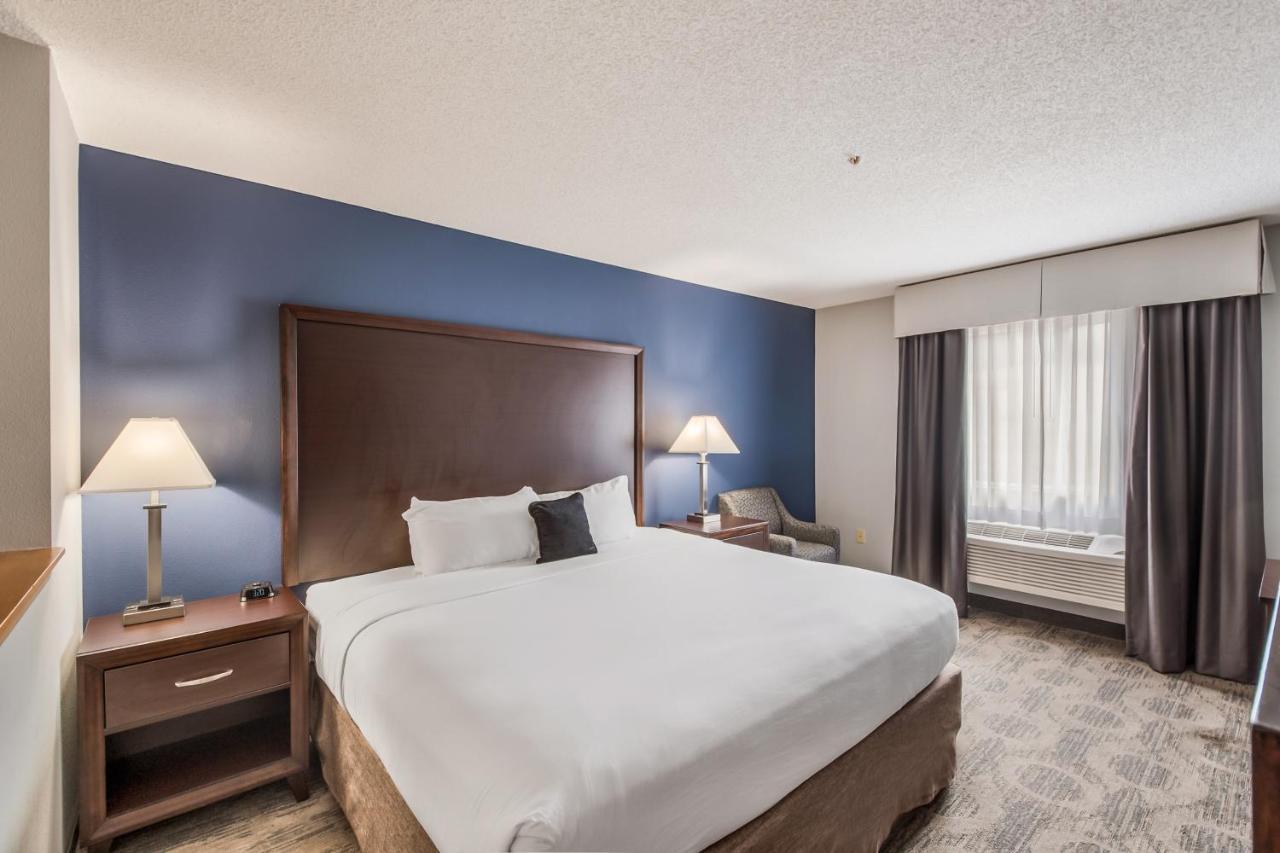 Red Lion Inn & Suites Sequim At Olympic National Park Exterior foto