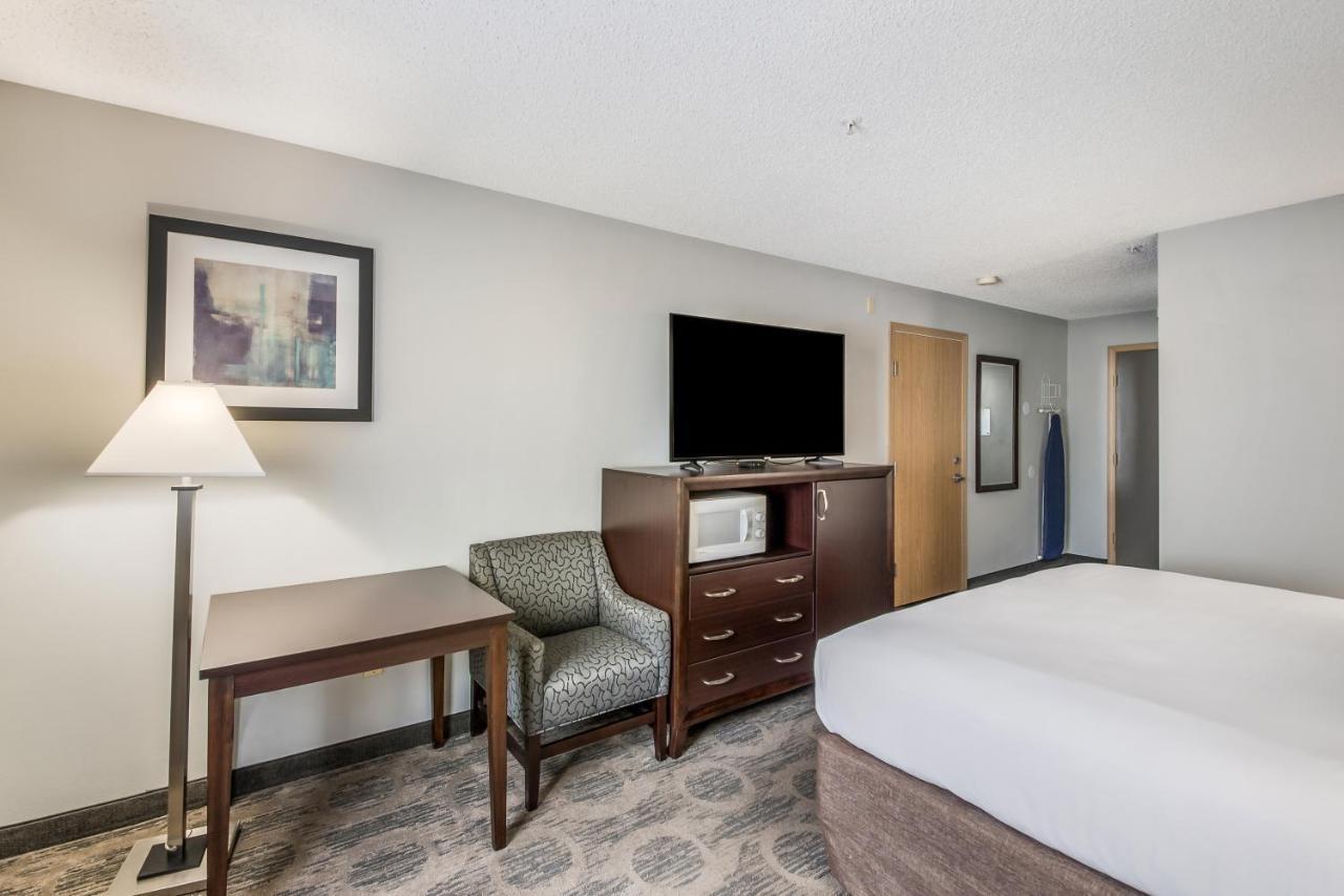 Red Lion Inn & Suites Sequim At Olympic National Park Exterior foto